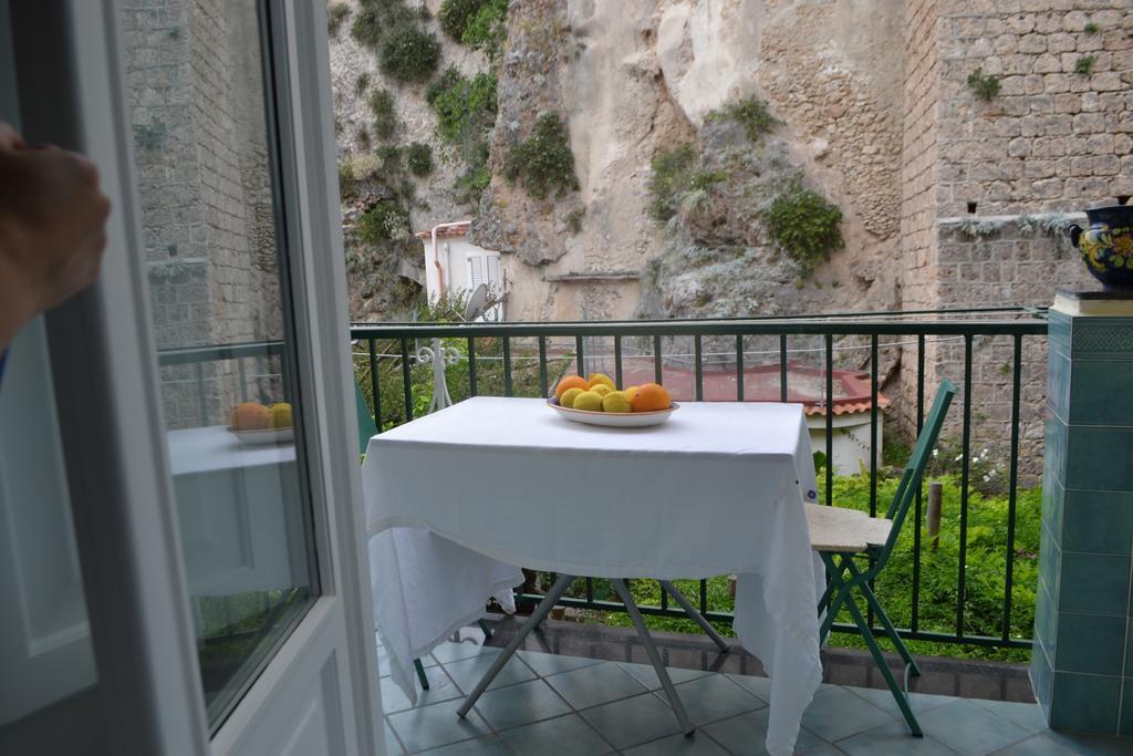 Casa Mariannina Bed and Breakfast Maiori Eksteriør billede